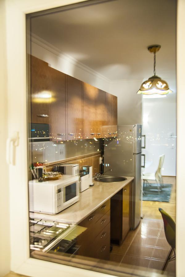 Business Class Apartment Cluj Napoca Bagian luar foto